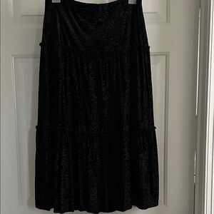 Notations Black Textured Maxi Skirt